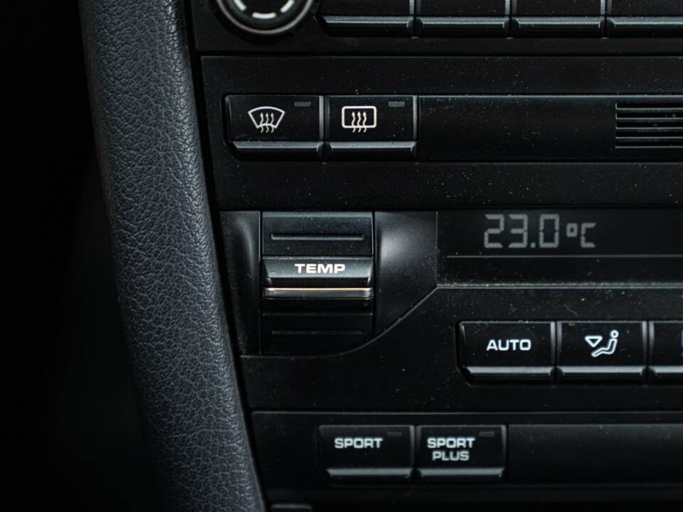 Image 46/50 of Porsche 911 Carrera (2009)