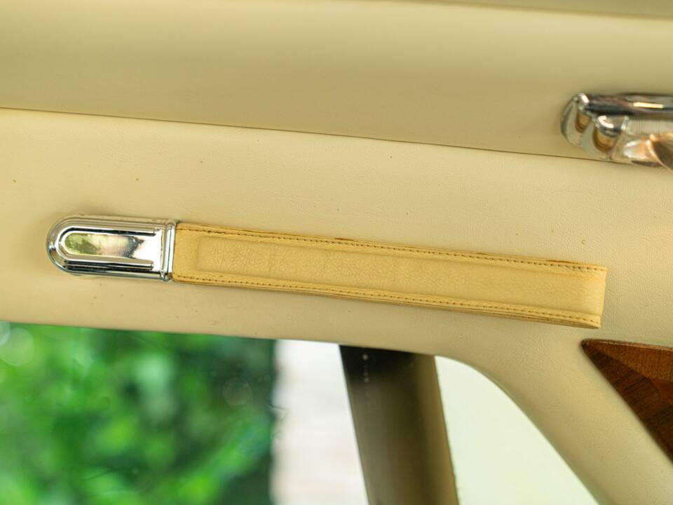 Bild 46/50 von Bentley Mulsanne Turbo (1985)