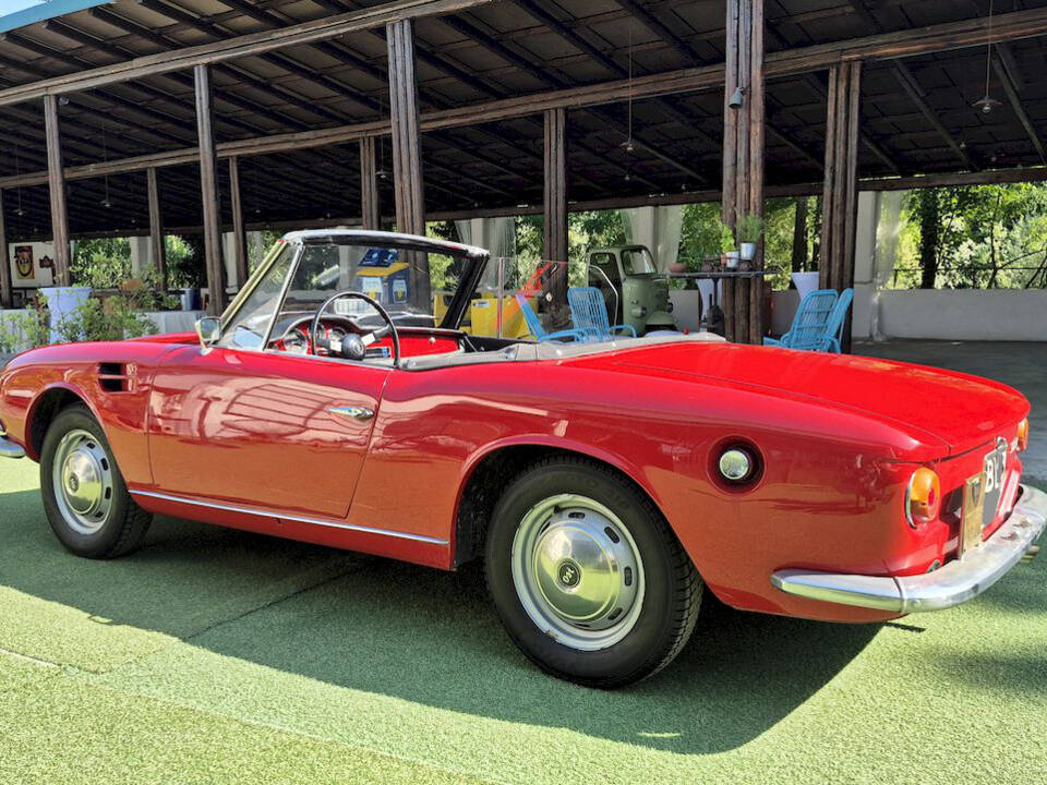 Image 13/63 of FIAT 1200 S OSI (1965)