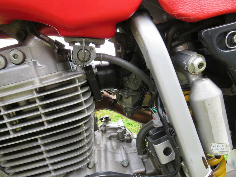 Image 27/43 de Honda DUMMY (2002)