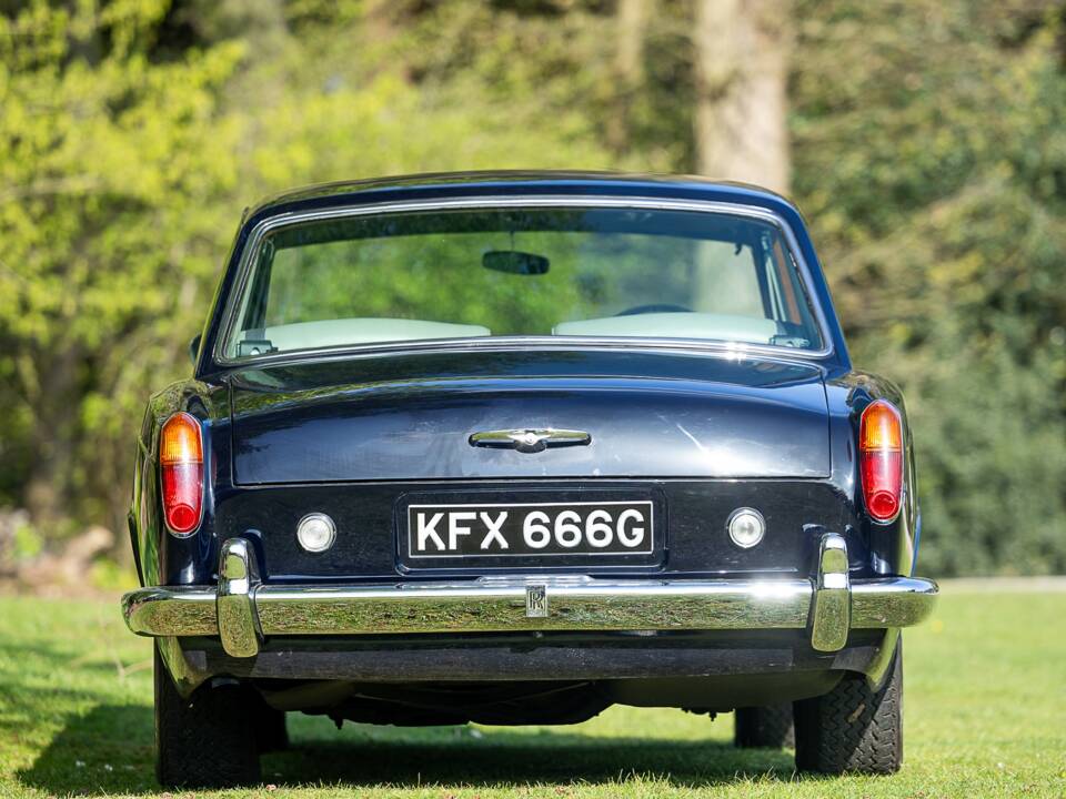 Image 34/50 of Rolls-Royce Silver Shadow I (1968)