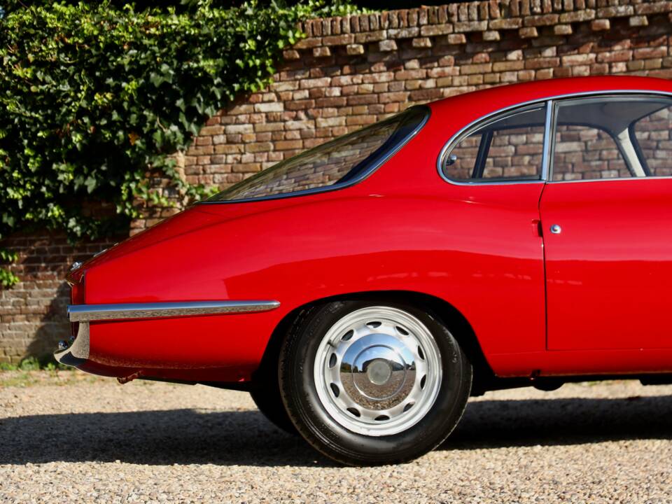 Image 16/50 of Alfa Romeo Giulietta Sprint Speciale (1961)