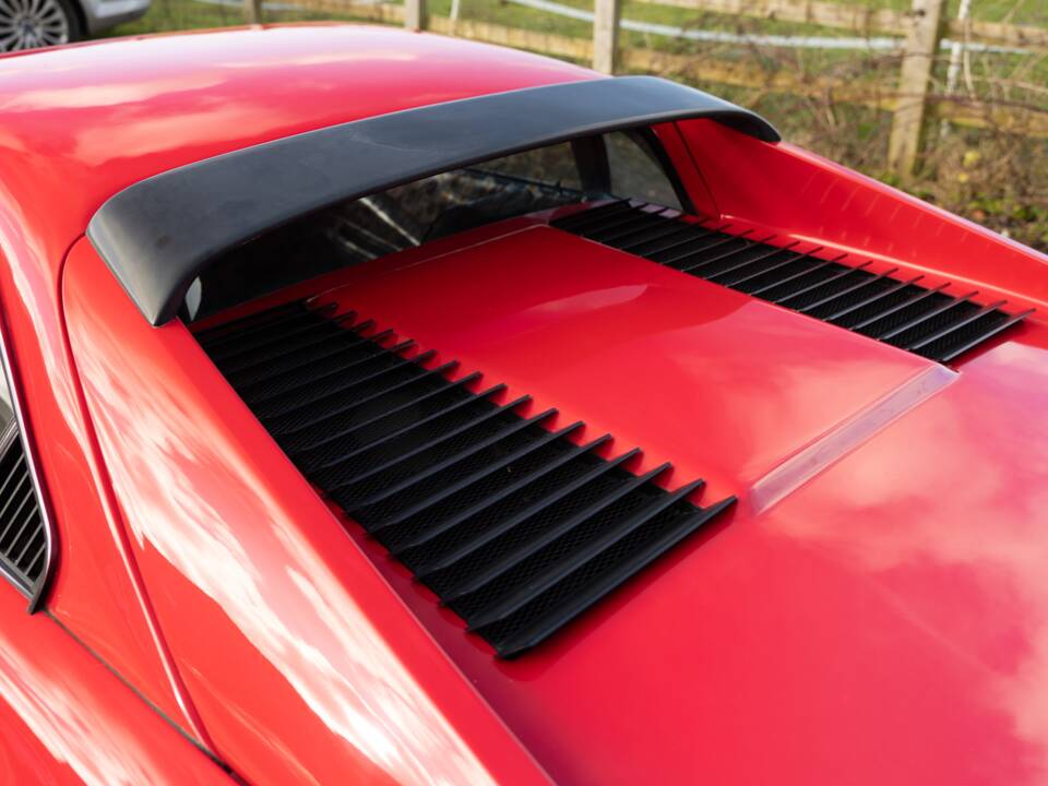 Bild 19/50 von Ferrari 308 GTBi Quattrovalvole (1983)