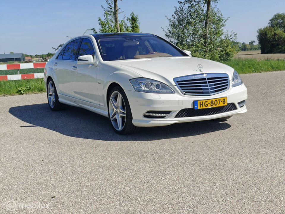Bild 6/50 von Mercedes-Benz S 500 (2012)