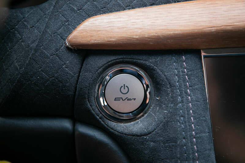 Image 24/42 of Fisker Karma EcoSport (2012)