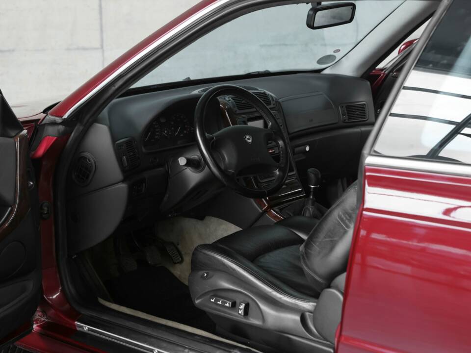 Immagine 10/28 di Lancia Kappa SW 2.4 td (1997)