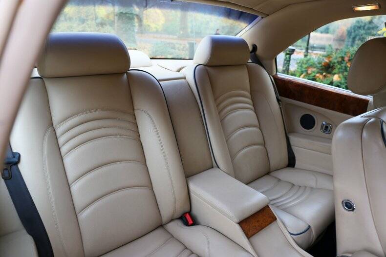 Image 49/50 de Bentley Continental T (1998)