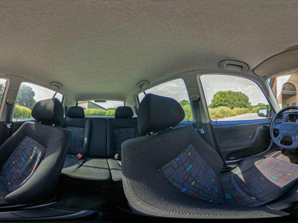 Immagine 45/45 di Volkswagen Golf IV 1.6 (1997)