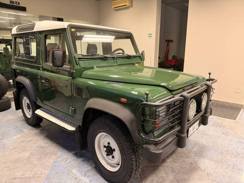 Imagen 16/19 de Land Rover Defender 90 Td5 (2000)