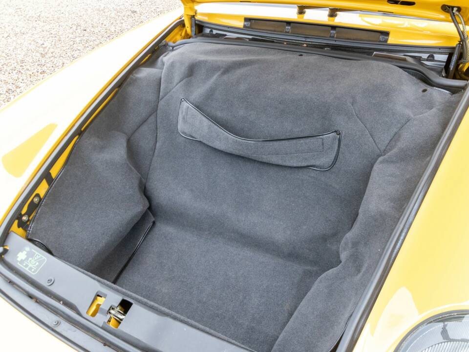 Bild 33/50 von Porsche 911 Carrera (1995)