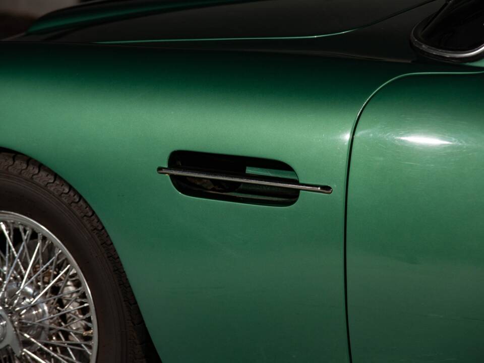 Afbeelding 28/55 van Aston Martin DB 4 Vantage (1962)