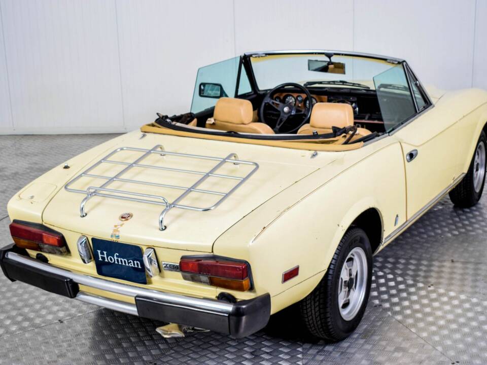 Immagine 37/50 di FIAT Spider 2000 (1980)