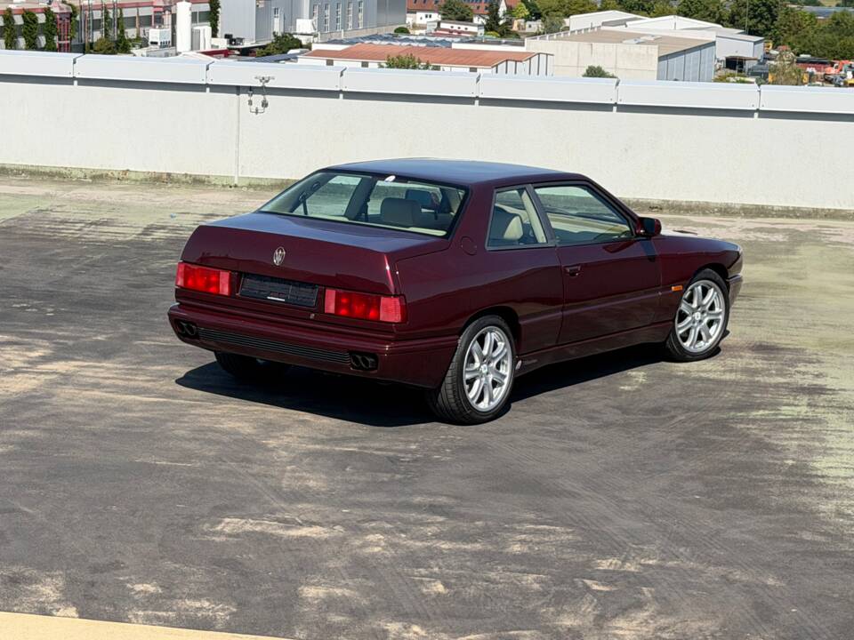 Bild 8/20 von Maserati Ghibli 2.0 (1994)