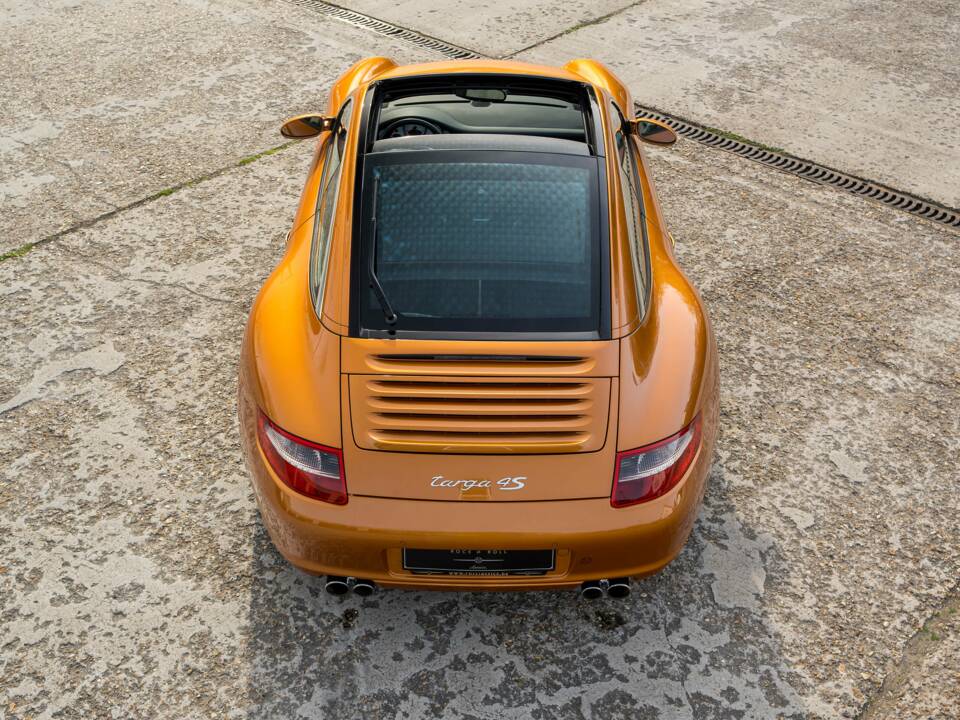 Image 3/34 de Porsche 911 Targa 4S (2008)