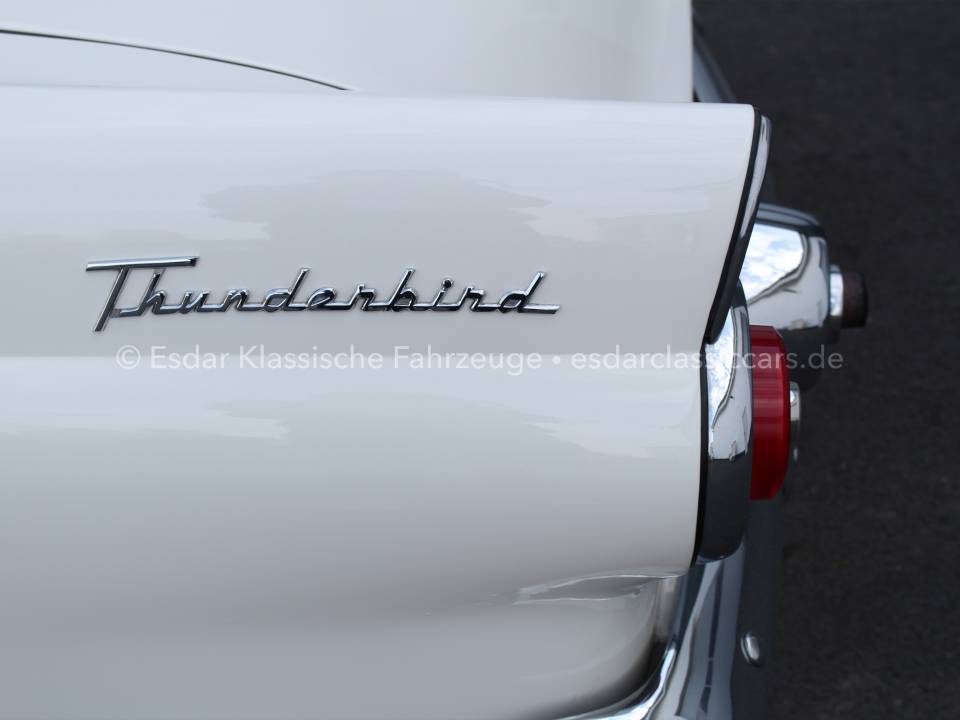 Immagine 40/40 di Ford Thunderbird (1955)
