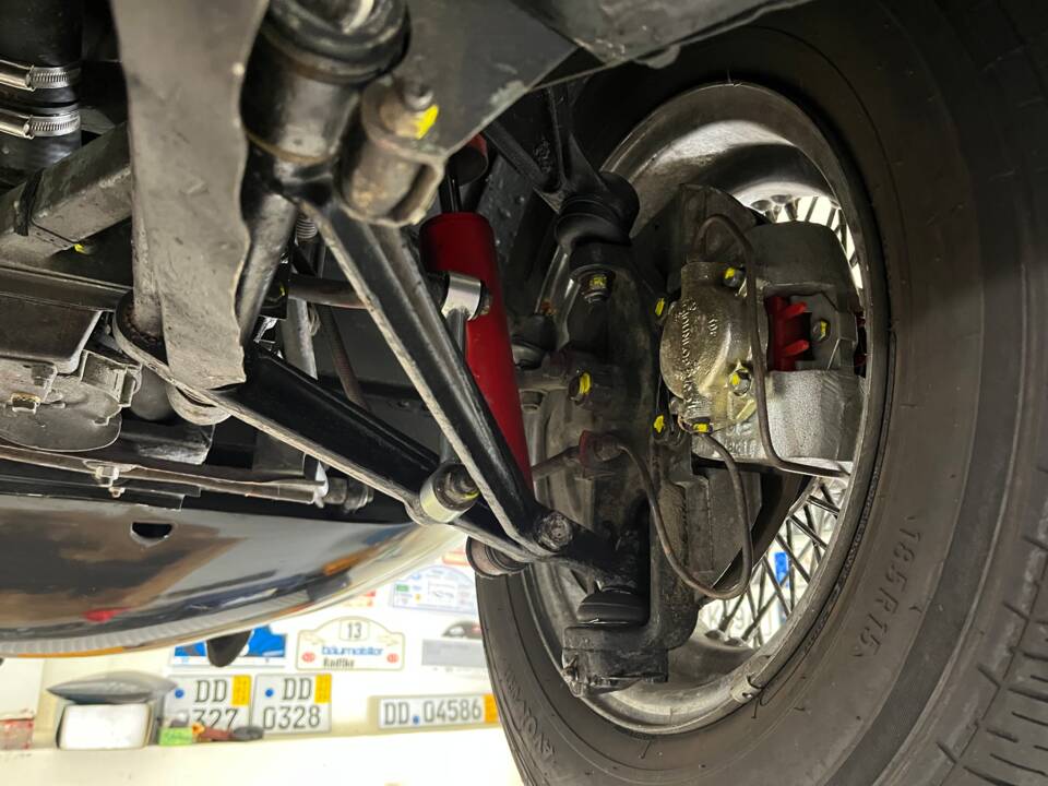 Bild 47/47 von Jaguar E-Type (1968)