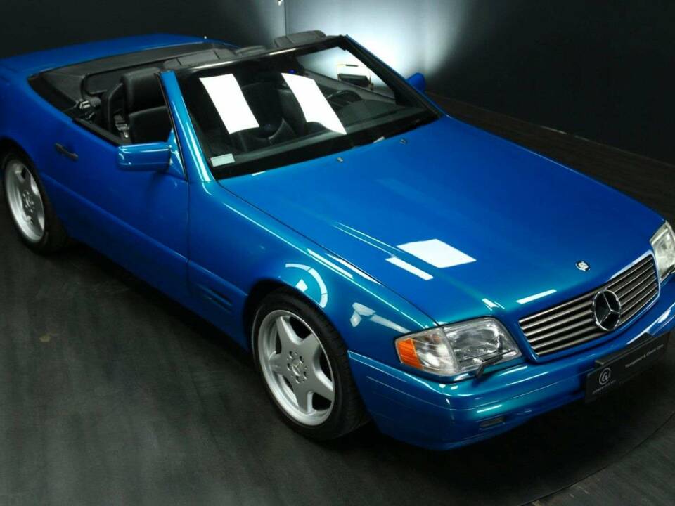 Image 39/50 de Mercedes-Benz SL 500 (1997)