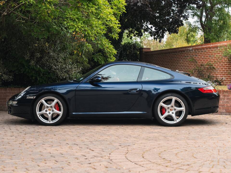 Bild 2/50 von Porsche 911 Carrera S (2005)