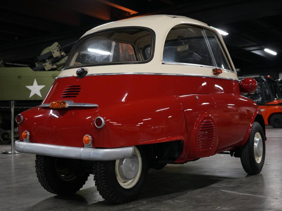 Immagine 6/20 di BMW Isetta 250 (1955)