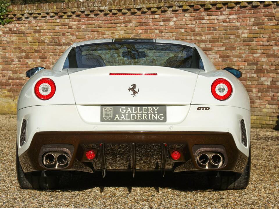 Image 6/50 de Ferrari 599 GTO (2011)