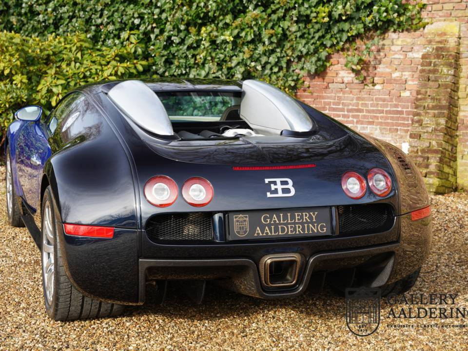 Immagine 44/50 di Bugatti EB Veyron 16.4 (2007)