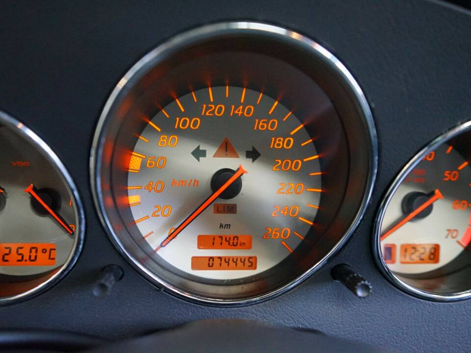 Image 23/33 de Mercedes-Benz SLK 320 (2000)