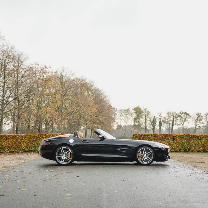 Image 30/100 de Mercedes-Benz SLS AMG Roadster (2011)