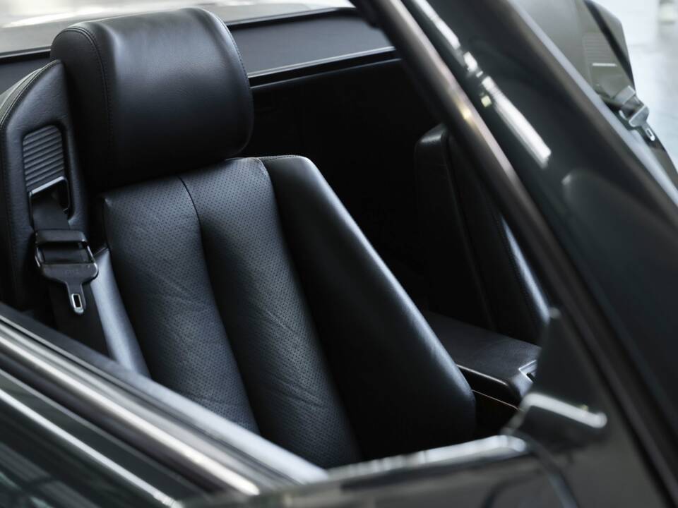 Image 36/50 of Mercedes-Benz 600 SL (1993)