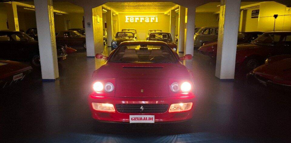 Immagine 43/50 di Ferrari 512 TR (1992)