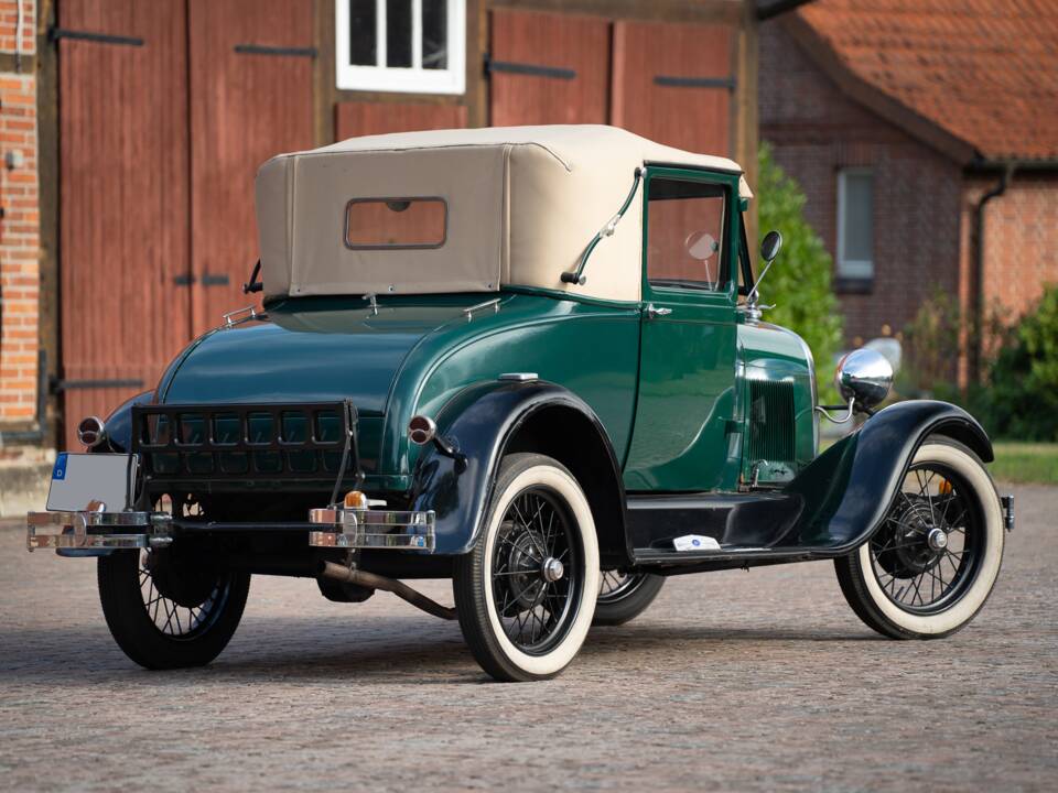 Immagine 15/40 di Ford Model A (1928)