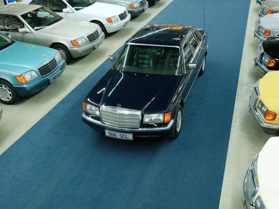 Bild 2/50 von Mercedes-Benz 500 SEL (1990)