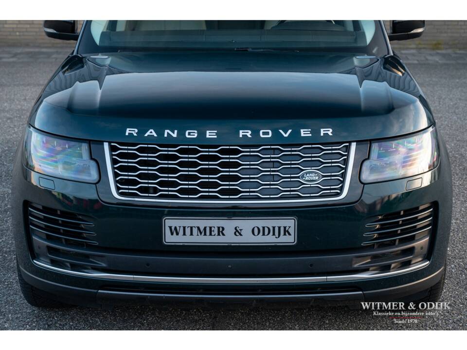 Bild 10/25 von Land Rover Range Rover Vogue P400 (2019)
