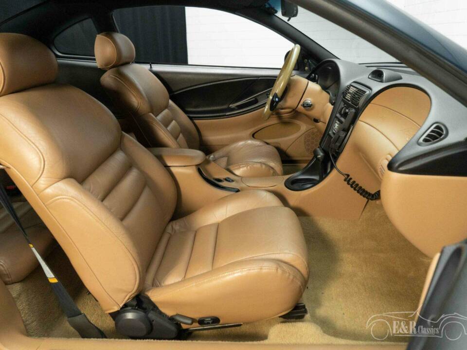 Bild 14/19 von Ford Mustang GT (1994)