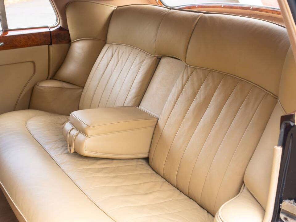 Imagen 6/50 de Bentley S 2 (1960)