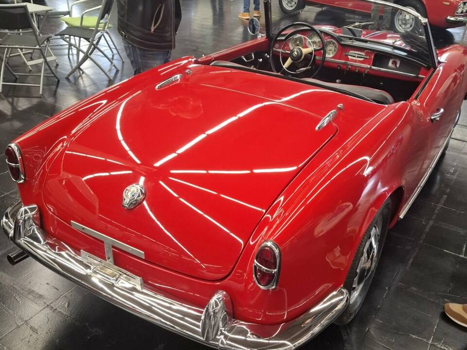 Image 8/8 de Alfa Romeo Giulietta Spider (1957)