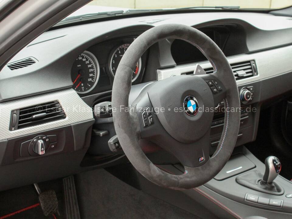 Image 16/41 of BMW M3 (2013)