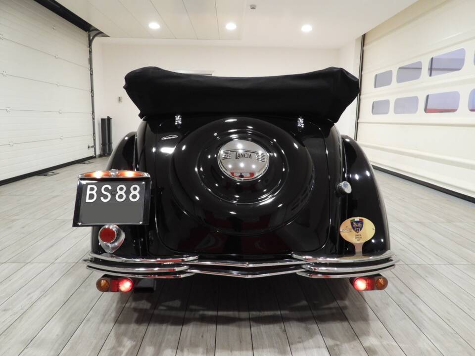 Image 44/51 of Lancia Aprilia (1937)