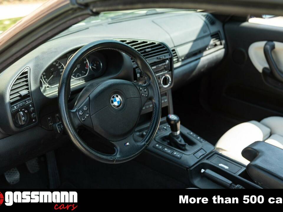 Bild 9/15 von BMW 320i (2000)