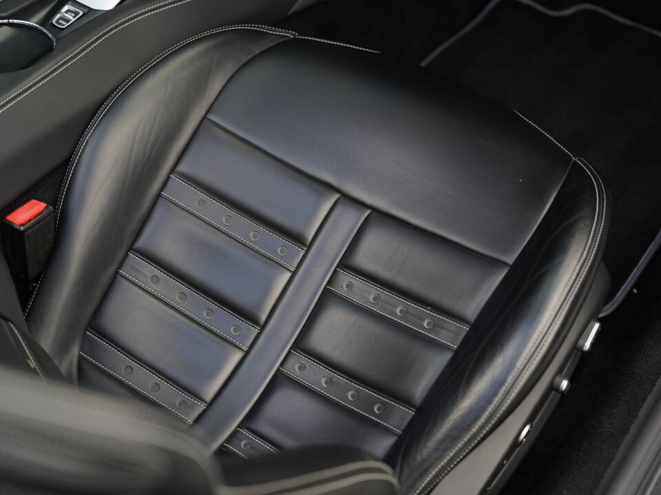 Bild 19/50 von Ferrari California T (2015)