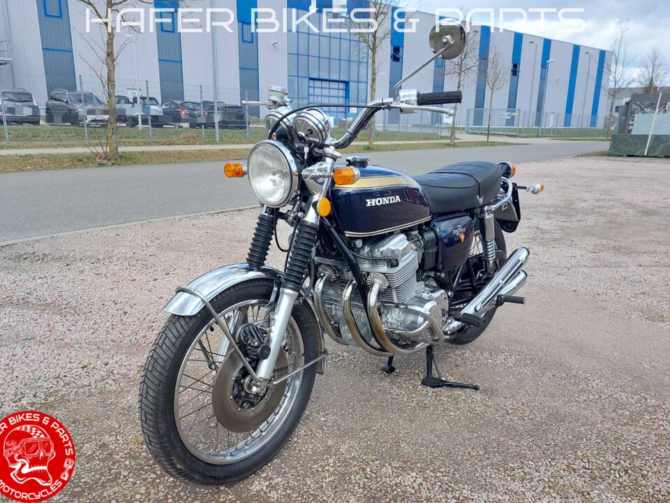 Image 9/35 of Honda CB 750 Four (1976)