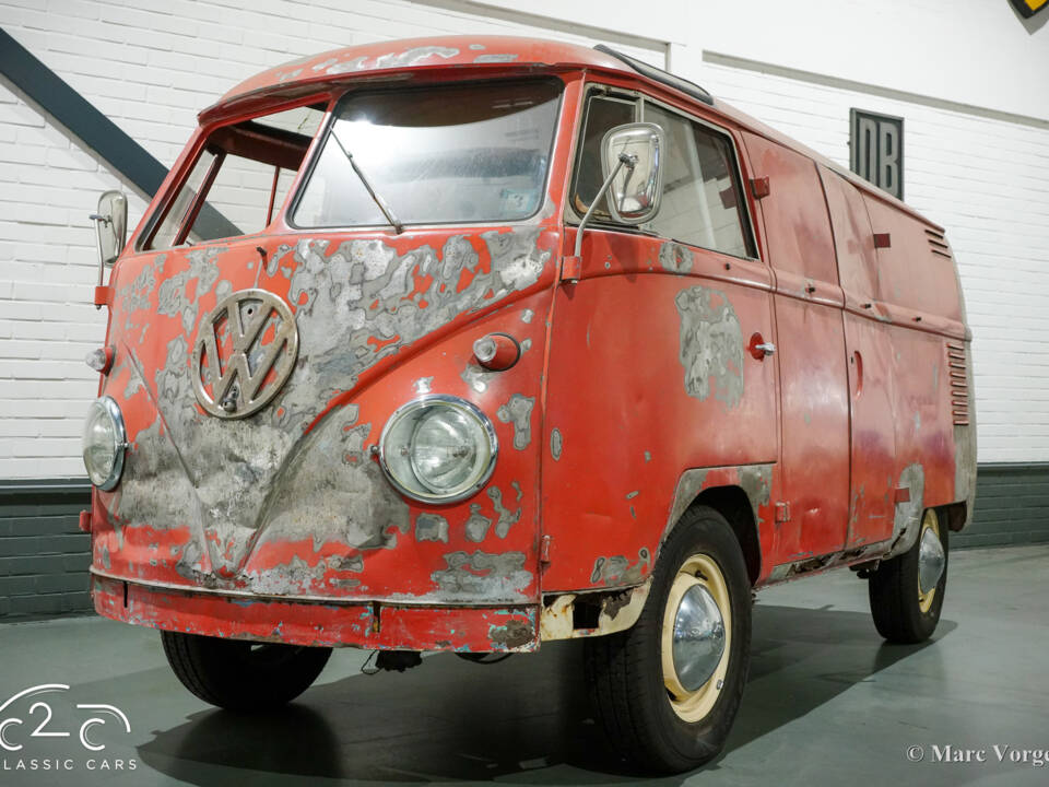 Image 9/55 of Volkswagen T1 panel van (1961)