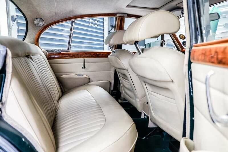 Image 15/24 de Jaguar Mk II 3.8 (1962)