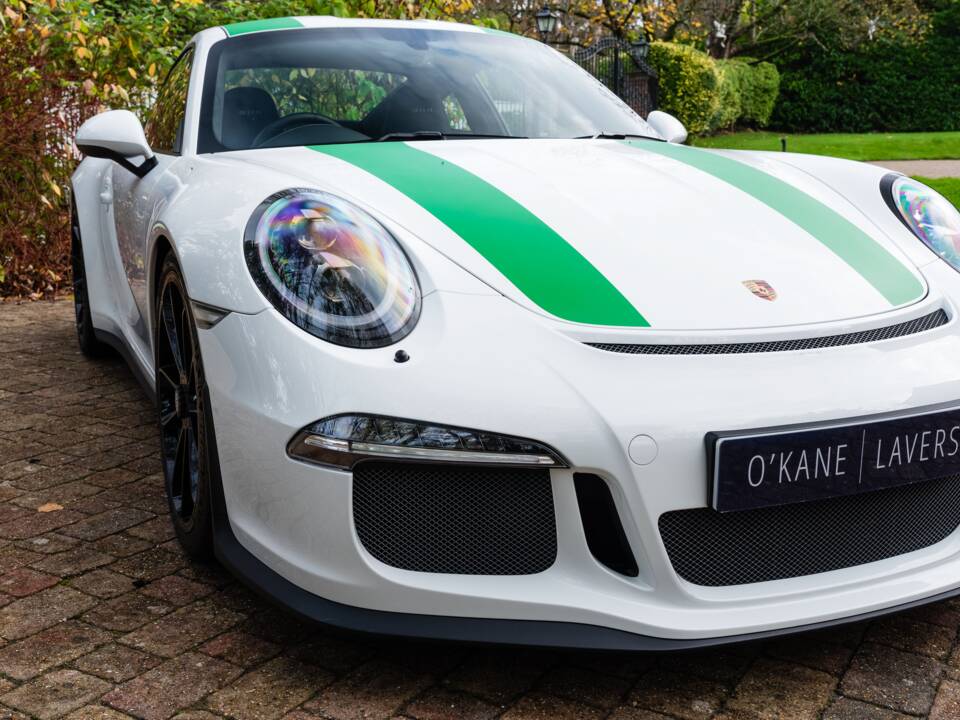 Image 13/42 of Porsche 911 R (2016)