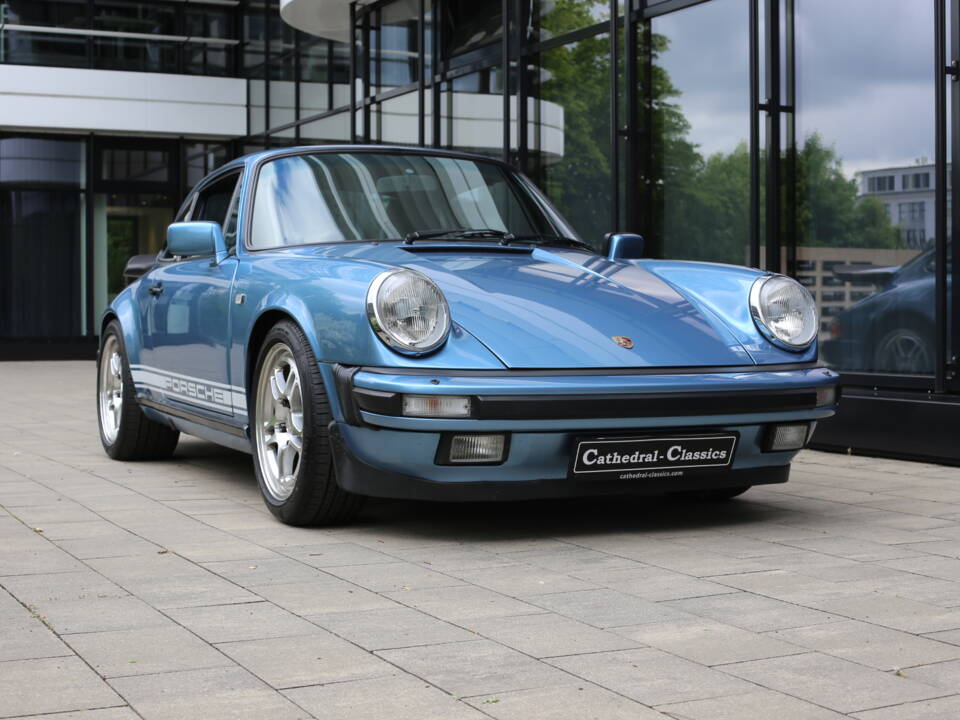 Bild 10/51 von Porsche 911 Carrera 3.2 (1984)