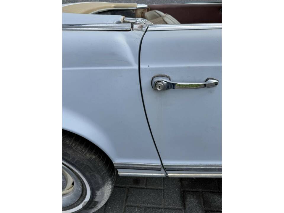 Bild 14/50 von Mercedes-Benz 250 SL (1967)