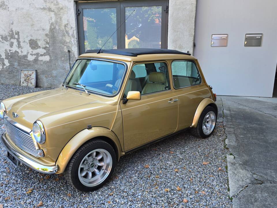 Immagine 1/32 di Mini Cooper 1.3i MPI (2000)