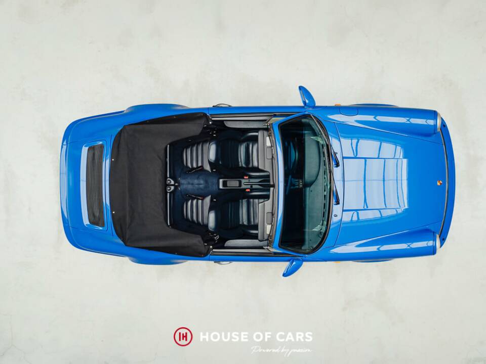 Image 6/25 of Porsche 911 Carrera 4 (1992)