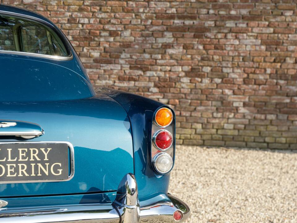 Afbeelding 39/50 van Aston Martin DB 4 Vantage (1962)