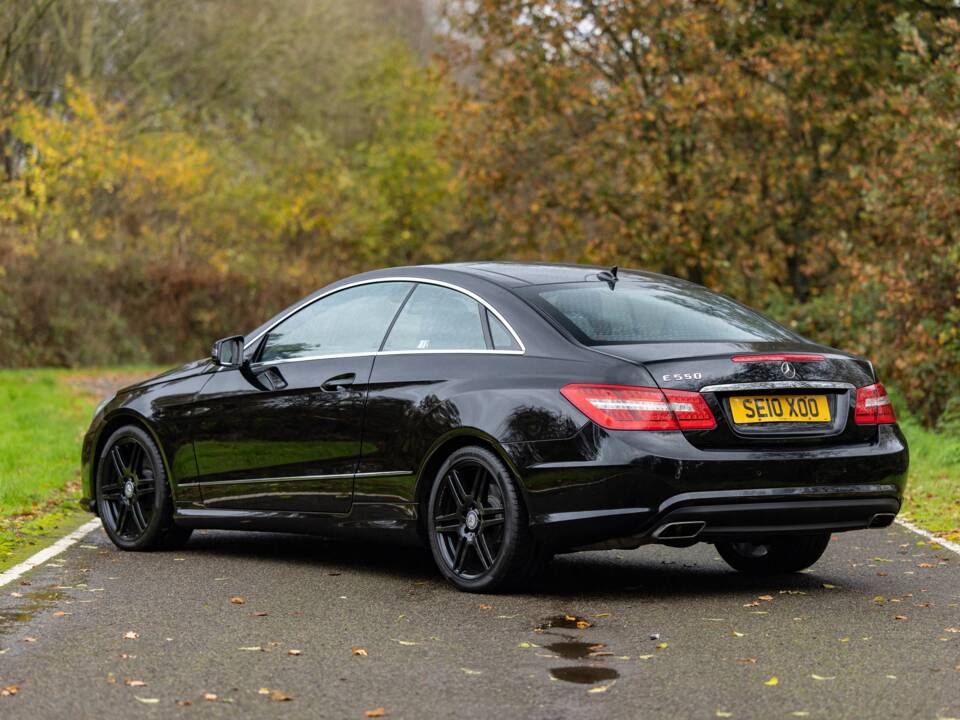 Bild 11/44 von Mercedes-Benz E 500 (2010)