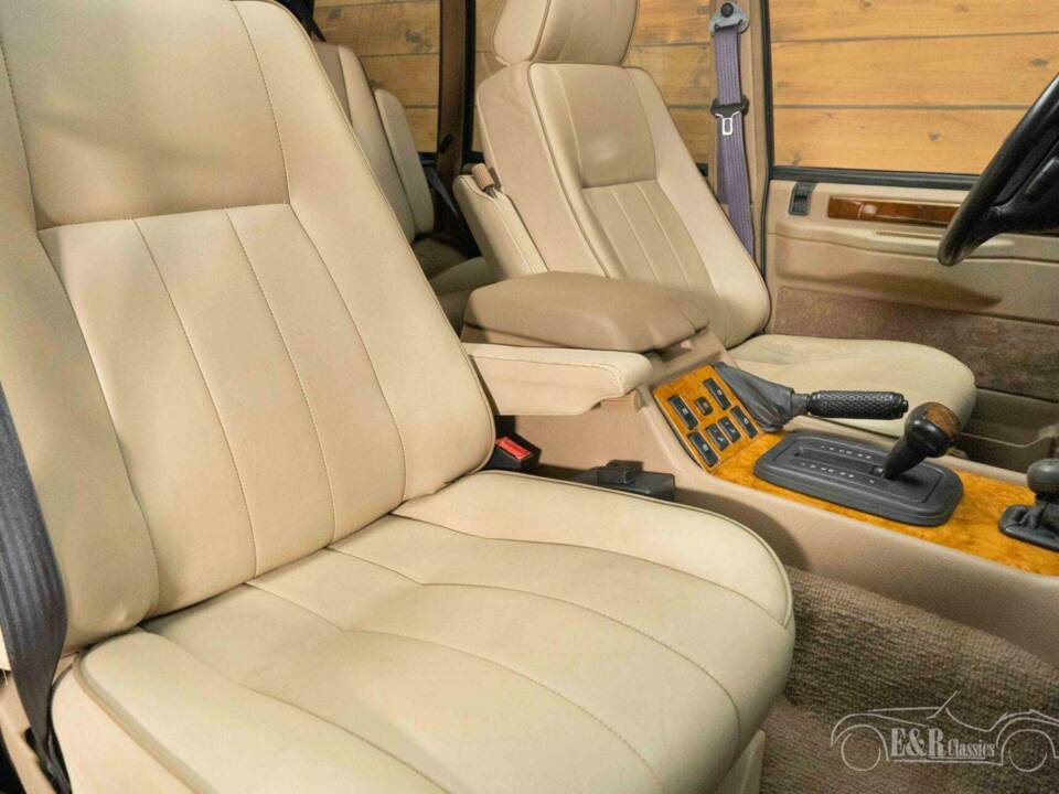 Image 16/19 of Land Rover Range Rover Classic 3.9 (1995)